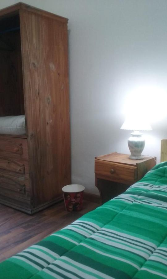 Habitac Indiv Casa De Familia, Flores بوينس آيرس المظهر الخارجي الصورة