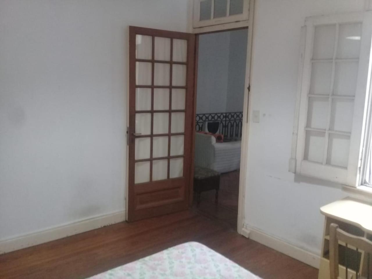 Habitac Indiv Casa De Familia, Flores بوينس آيرس المظهر الخارجي الصورة