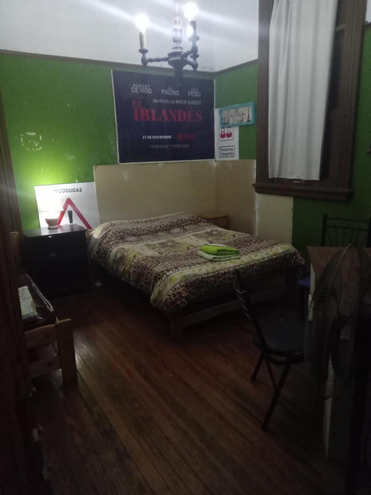 Habitac Indiv Casa De Familia, Flores بوينس آيرس المظهر الخارجي الصورة